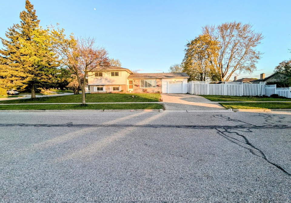 261-overlea-drive-kitchener-ontario-x12128812