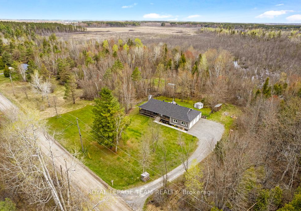 11051-cooper-road-north-grenville-ontario-x12129309