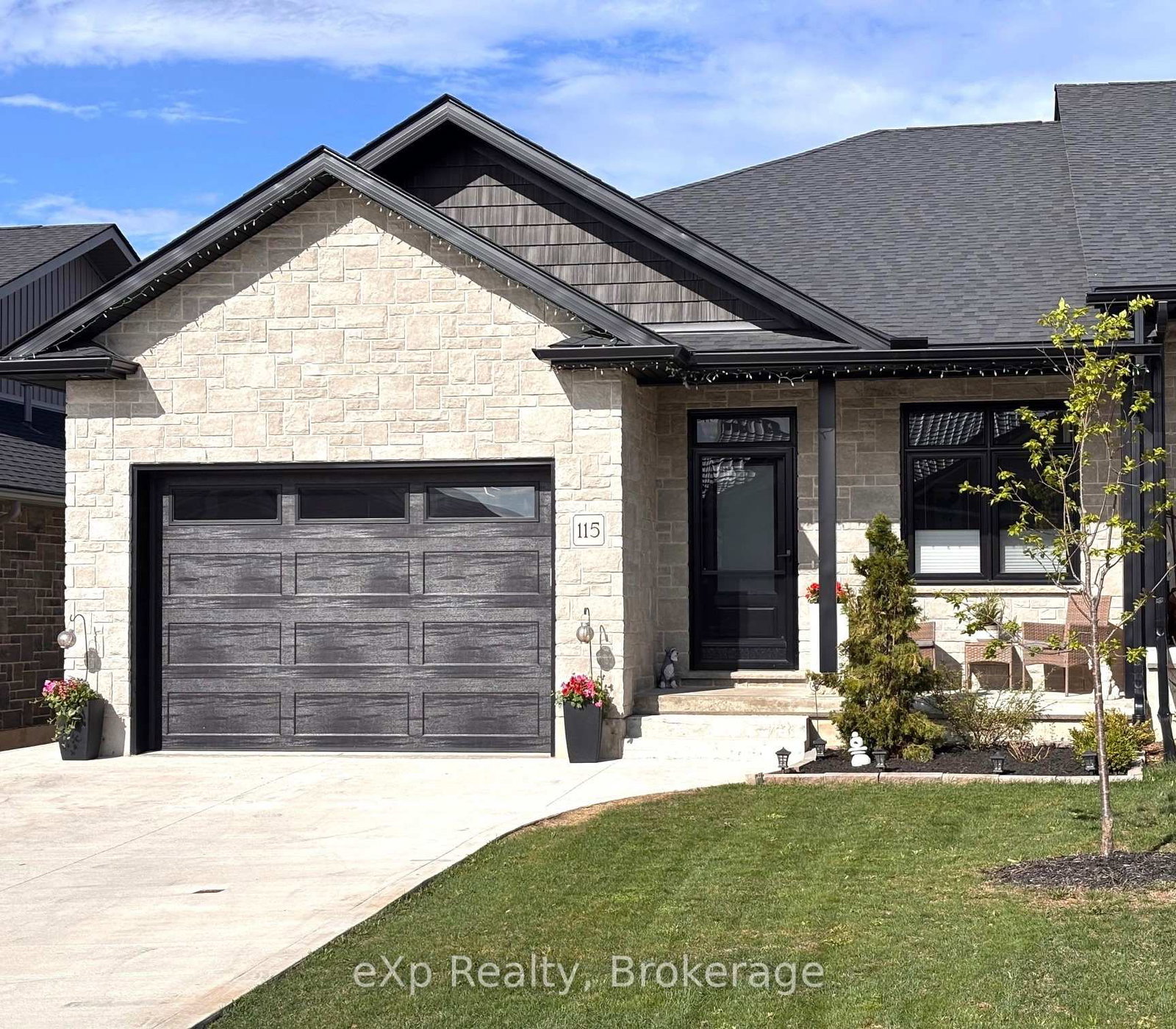 115-irishwood-lane-brockton-ontario-x12129469
