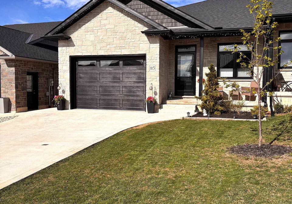 115-irishwood-lane-brockton-ontario-x12129469