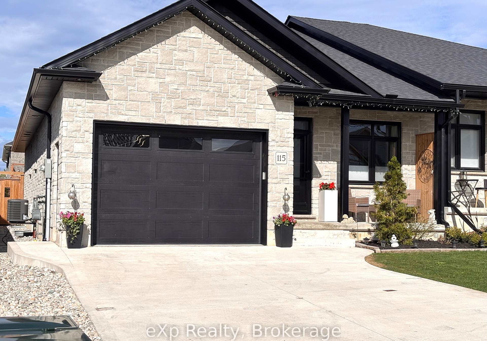 115-irishwood-lane-brockton-ontario-x12129469