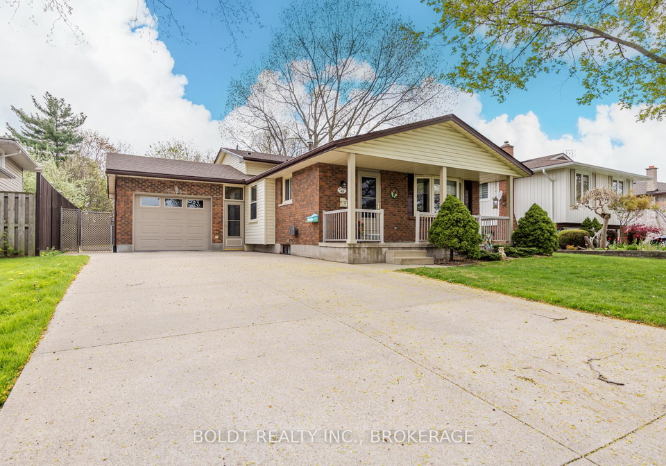 49-rochelle-drive-n-st-catharines-ontario-x12129752