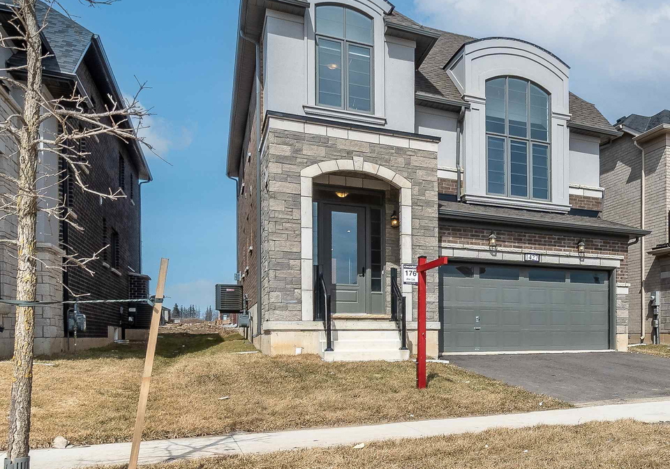 1427-upper-thames-drive-e-woodstock-ontario-x12130256