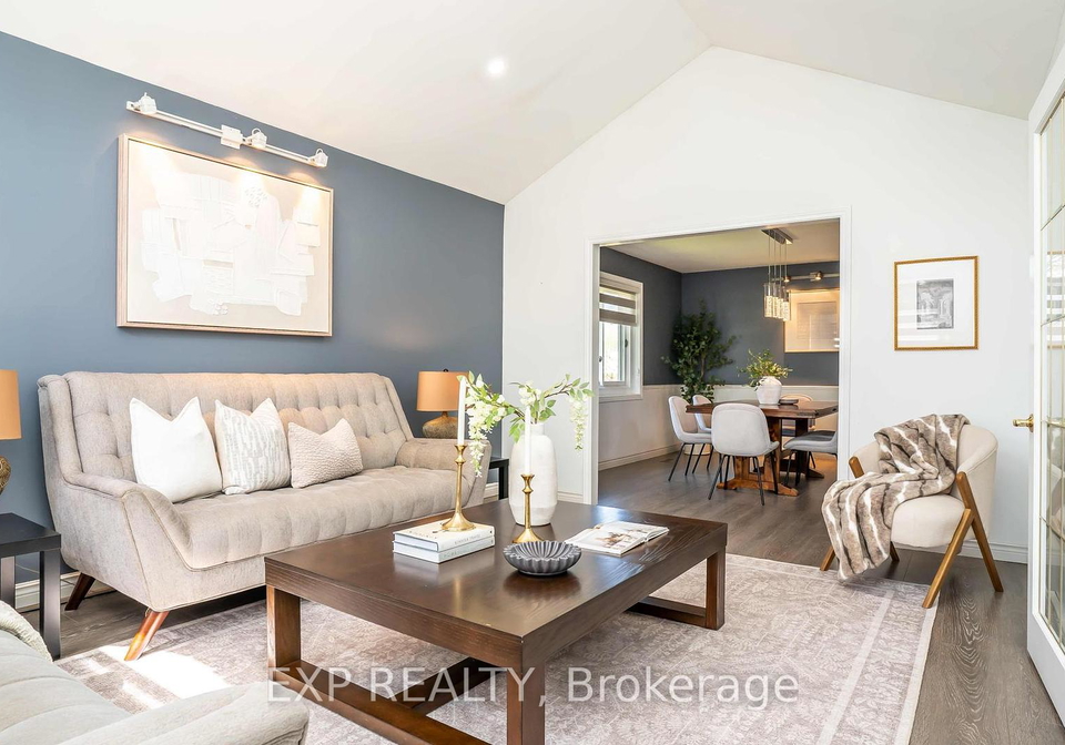 124-robinson-lane-london-north-ontario-x12130342