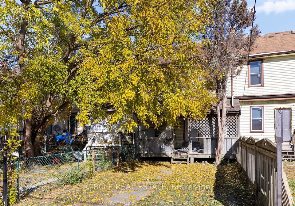 761-st-antoine-street-windsor-ontario-x12130450