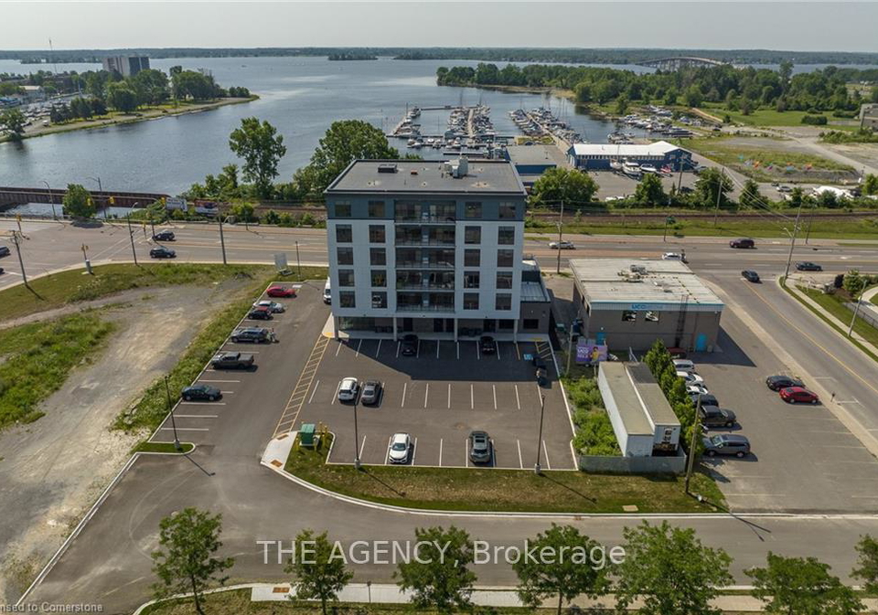 2-dundas-street-belleville-ontario-x12130561