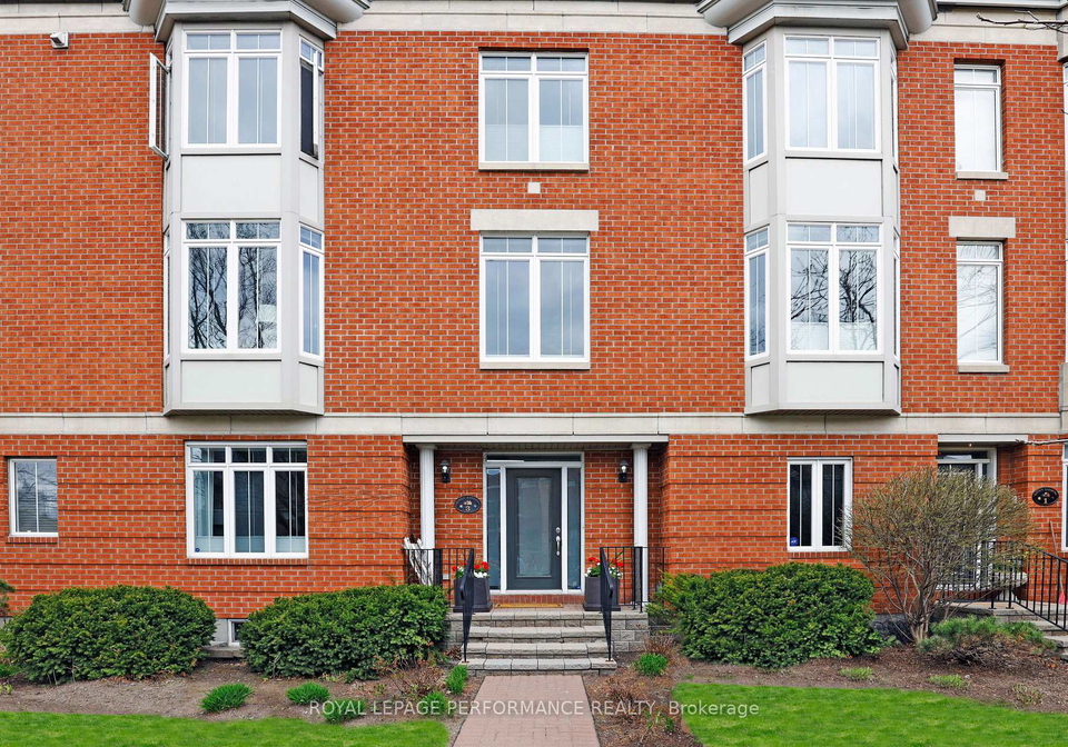 3-kings-landing-private-ottawa-ontario-x12130664