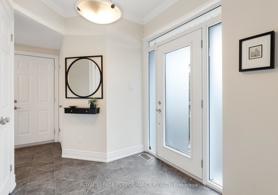 3-kings-landing-private-ottawa-ontario-x12130664