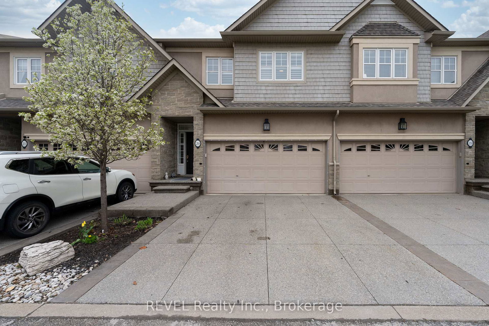 31-sunvale-place-hamilton-ontario-x12130928