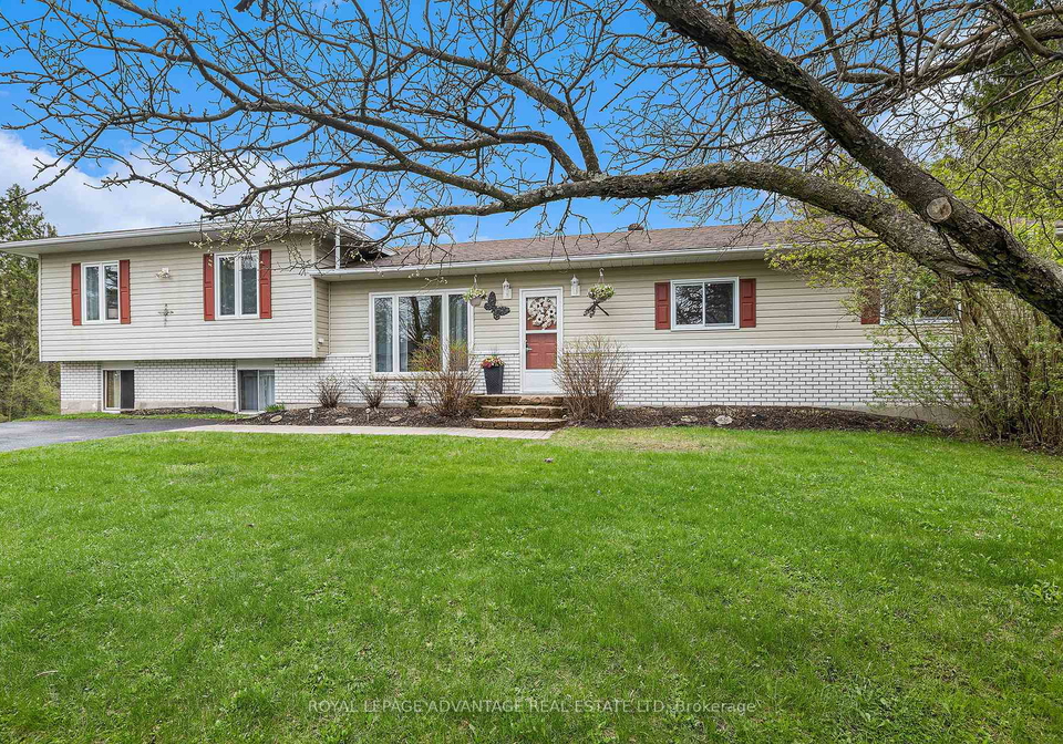 2579-rideau-ferry-road-drummondnorth-elmsley-ontario-x12131905