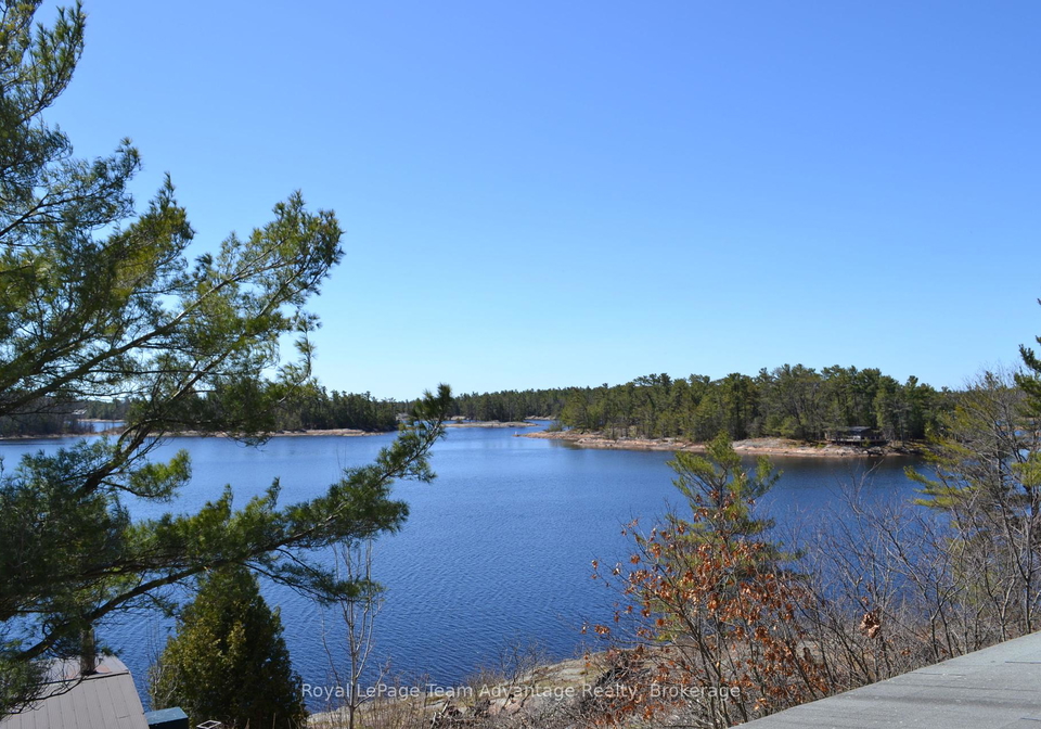 25-a-27-island-the-archipelago-ontario-x12131924