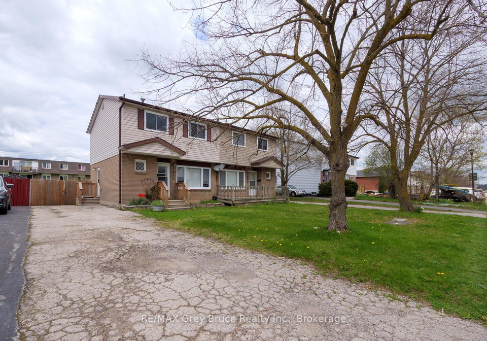 1096-15th-st-b-avenue-e-owen-sound-ontario-x12132273
