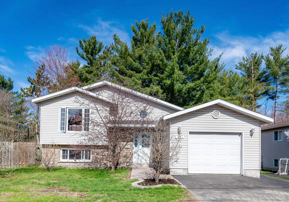 65-fred-street-petawawa-ontario-x12132339