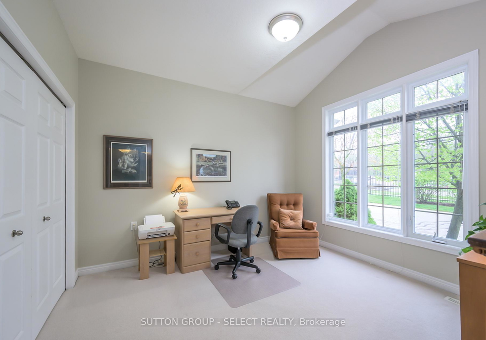 800-commissioners-road-w-london-south-ontario-x12132756