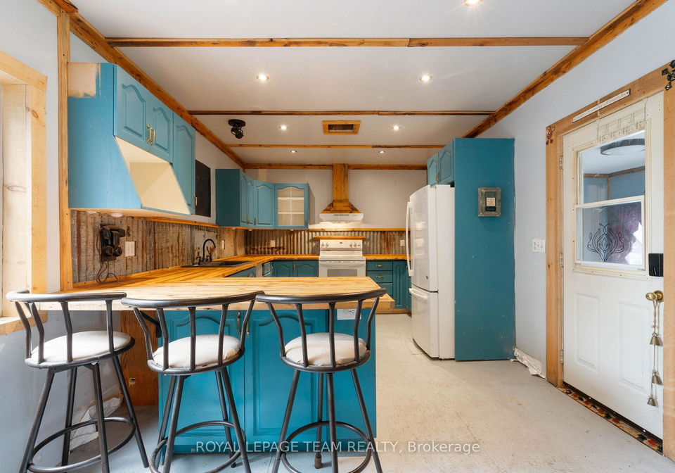 526-middle-street-edwardsburghcardinal-ontario-x12132830