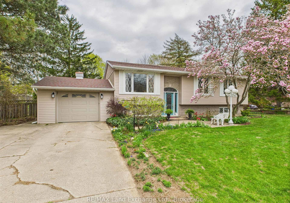 155-willis-crescent-huron-kinloss-ontario-x12132878