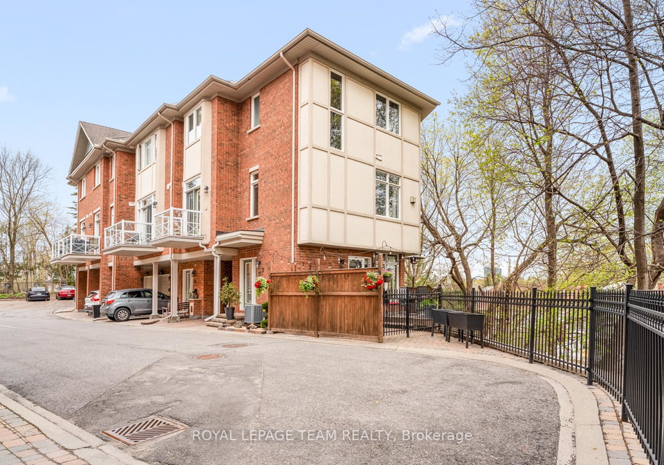 520-queen-elizabeth-drive-ottawa-ontario-x12132937