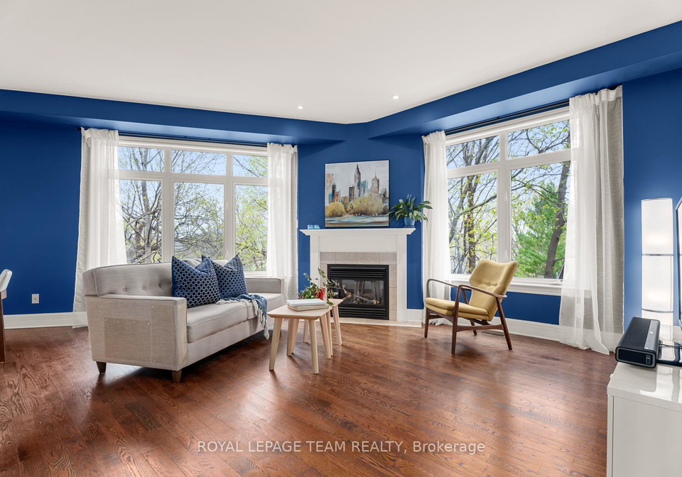 520-queen-elizabeth-drive-ottawa-ontario-x12132937