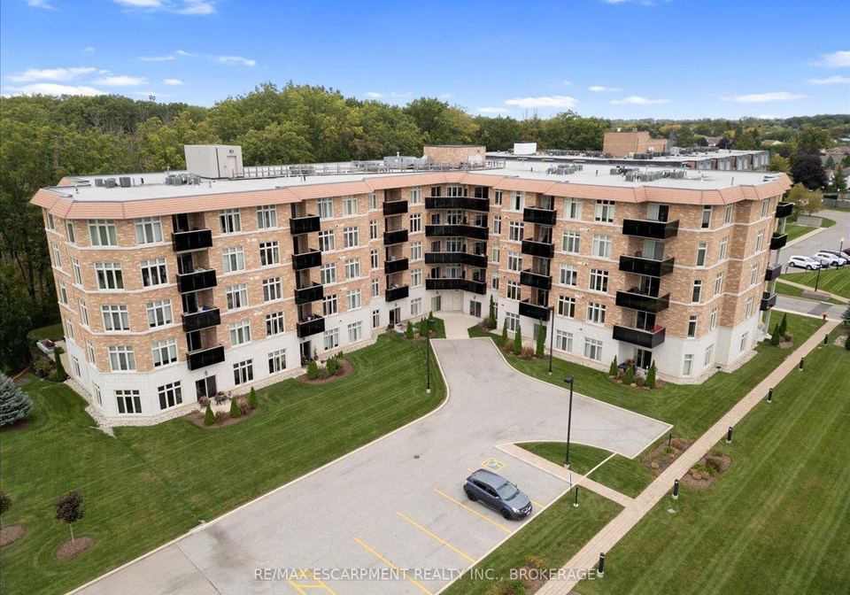 8111-forest-glen-drive-niagara-falls-ontario-x12133045