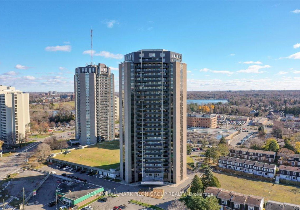 900-dynes-road-mooneysbaycarletonheightsanarea-ottawa-ontario-x12133289
