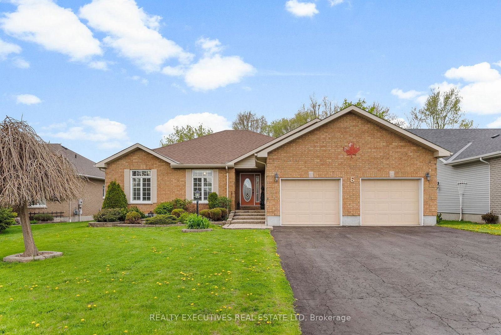6-christie-lane-north-dundas-ontario-x12133633