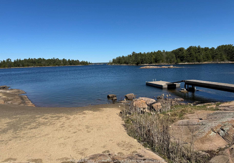 1-b844-the-archipelago-ontario-x12134389