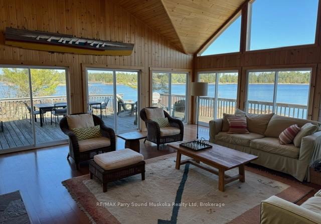 1-b844-the-archipelago-ontario-x12134389