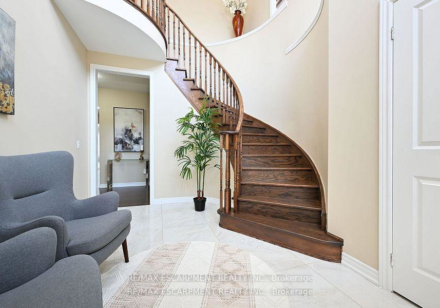 71-chaumont-drive-hamilton-ontario-x12134720