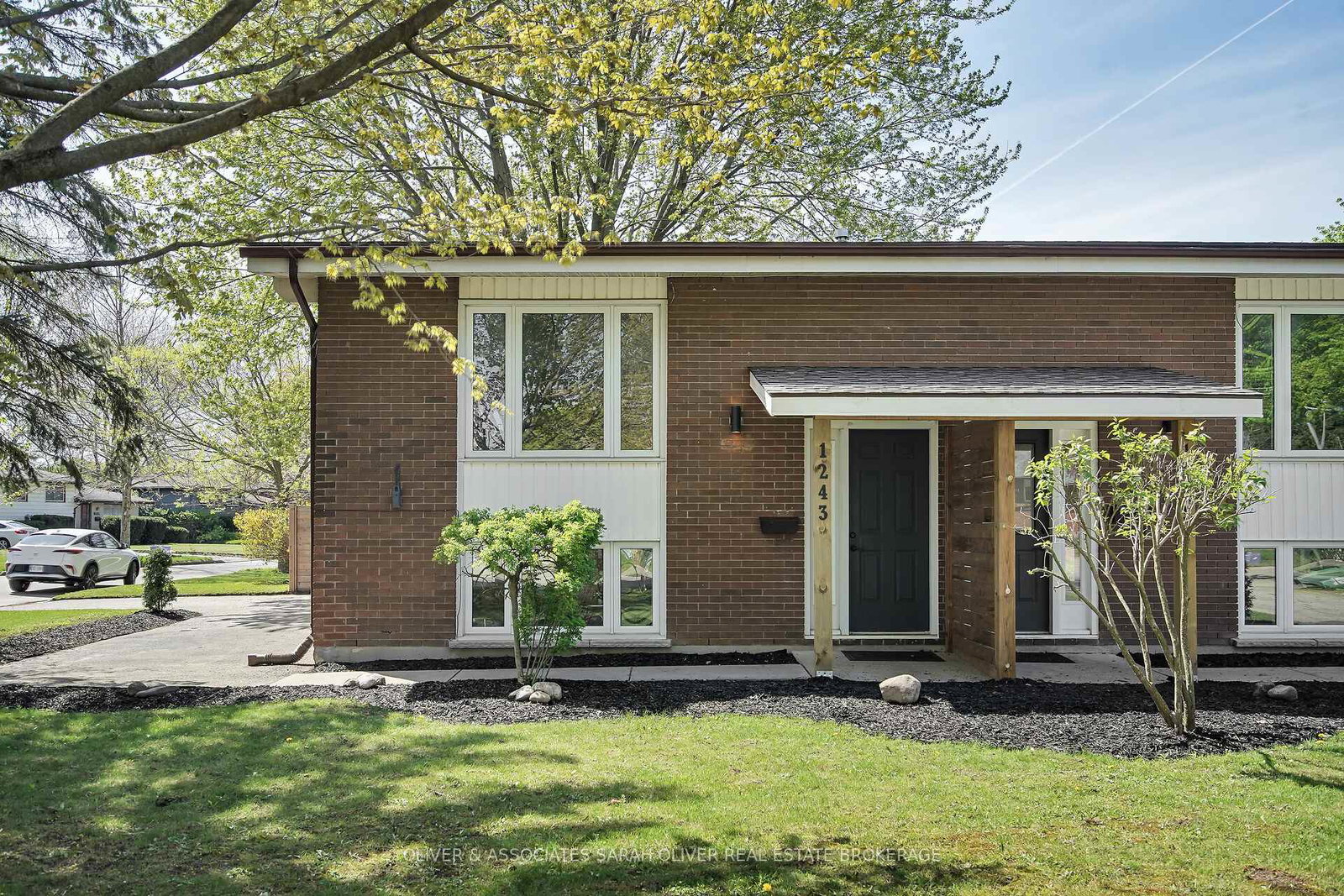 1243-sorrel-street-london-east-ontario-x12134814