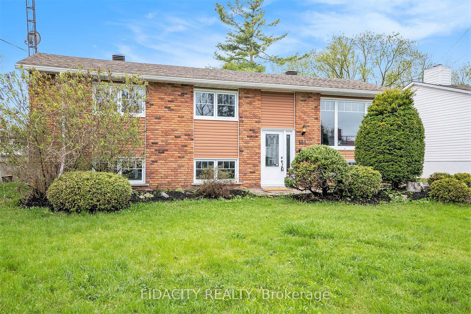 144-napoleon-street-carleton-place-ontario-x12134843