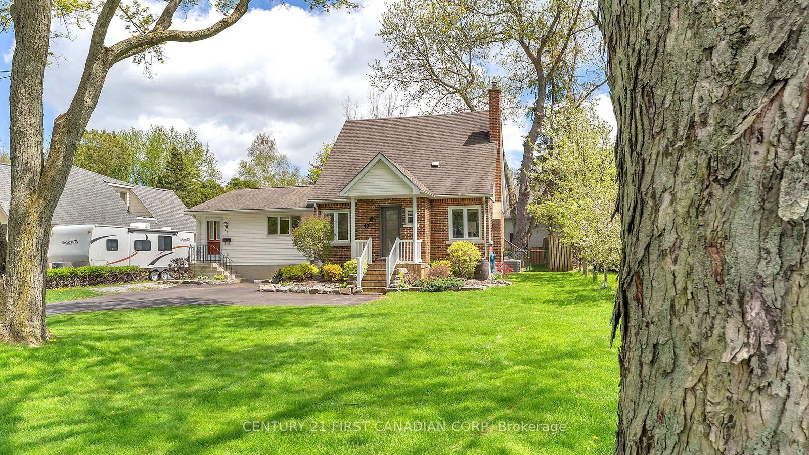 47-crescent-avenue-central-elgin-ontario-x12134886