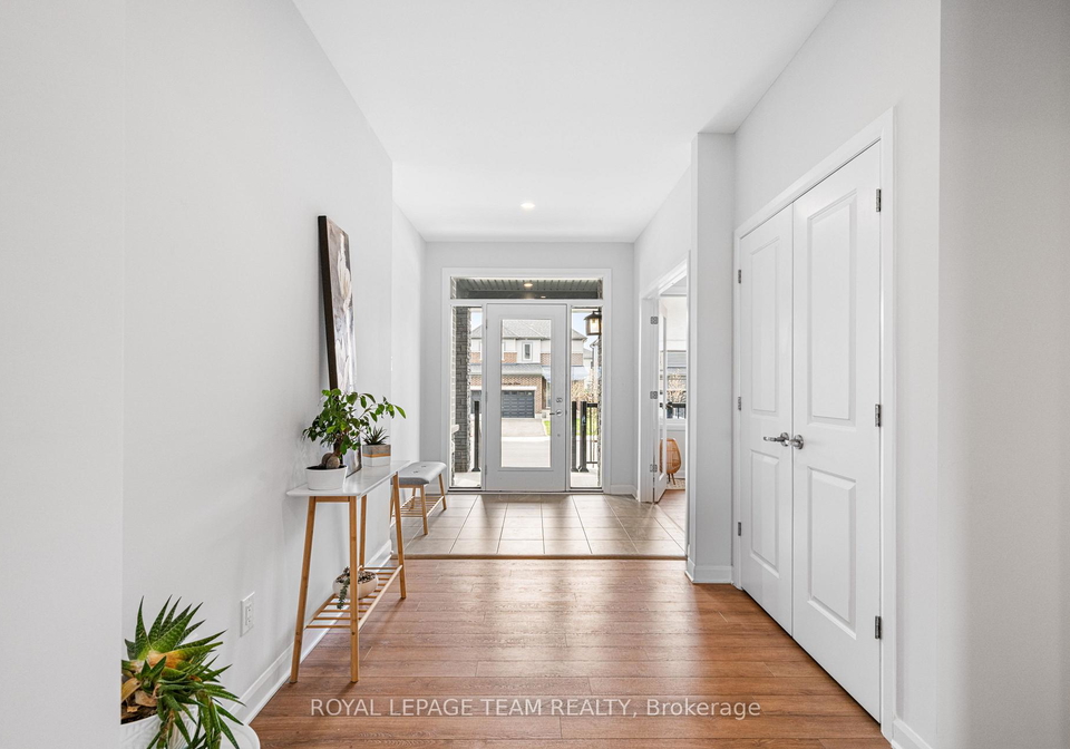 934-lakeridge-drive-ottawa-ontario-x12135306