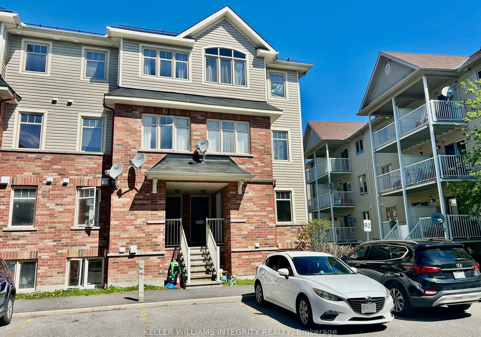 638-reardon-ottawa-ontario-x12135315