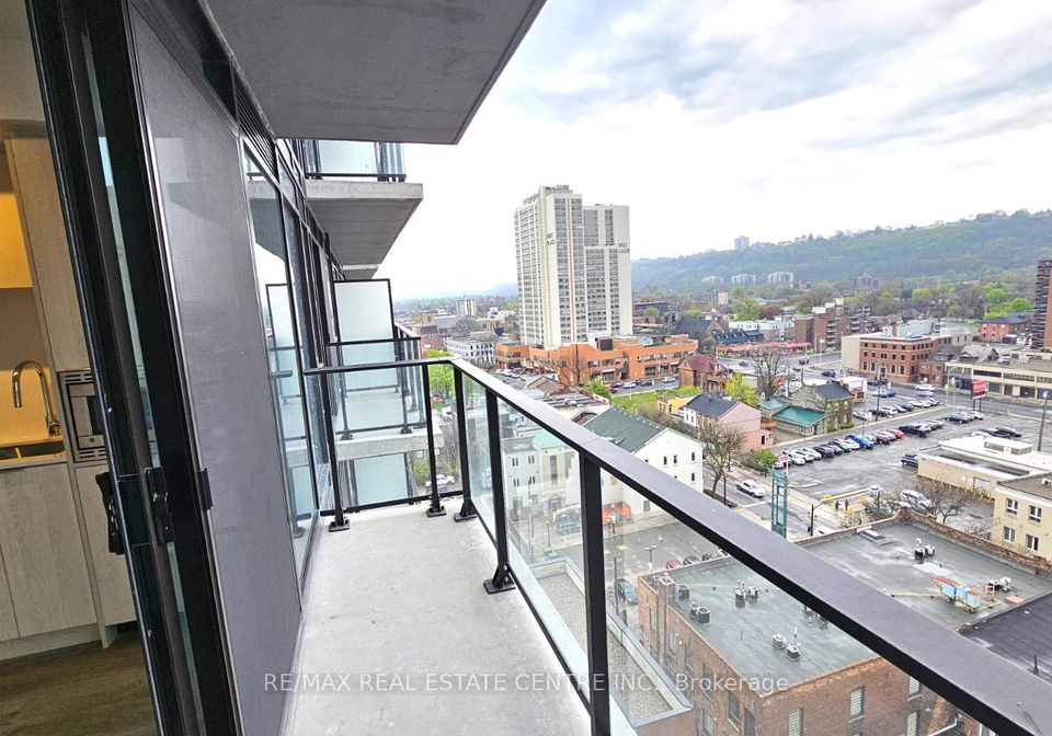 1-jarvis-street-hamilton-ontario-x12135372