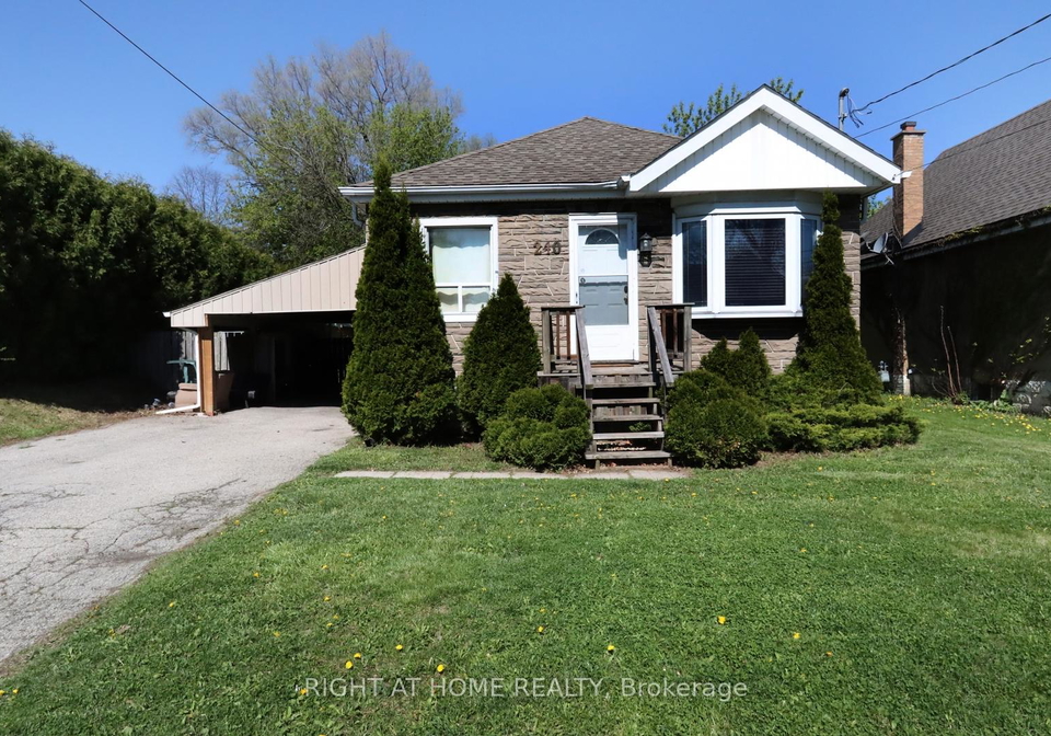 240-east-22nd-street-hamilton-ontario-x12135861