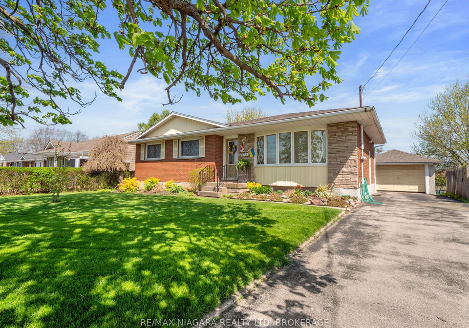 253-bertie-street-fort-erie-ontario-x12136153