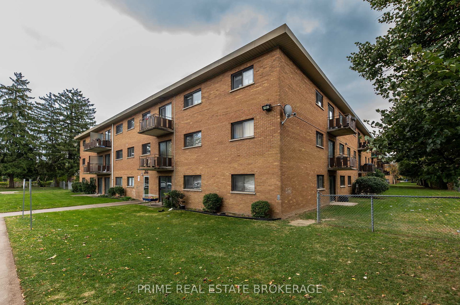 1825-whitney-street-london-east-ontario-x12136165