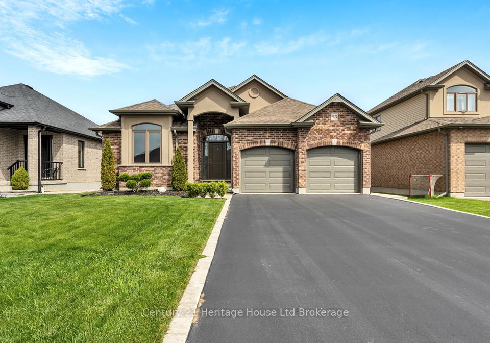 55-william-street-tillsonburg-ontario-x12136370