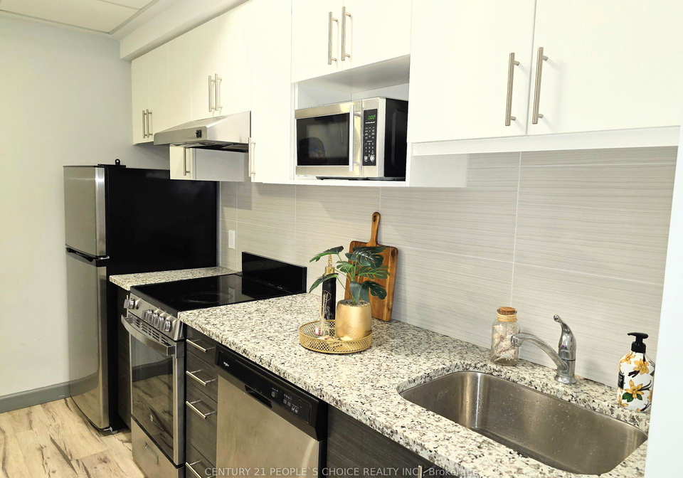 77-leland-street-hamilton-ontario-x12136575