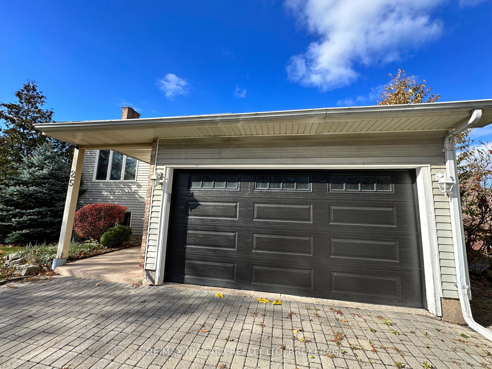 25-tremont-drive-st-catharines-ontario-x12136691