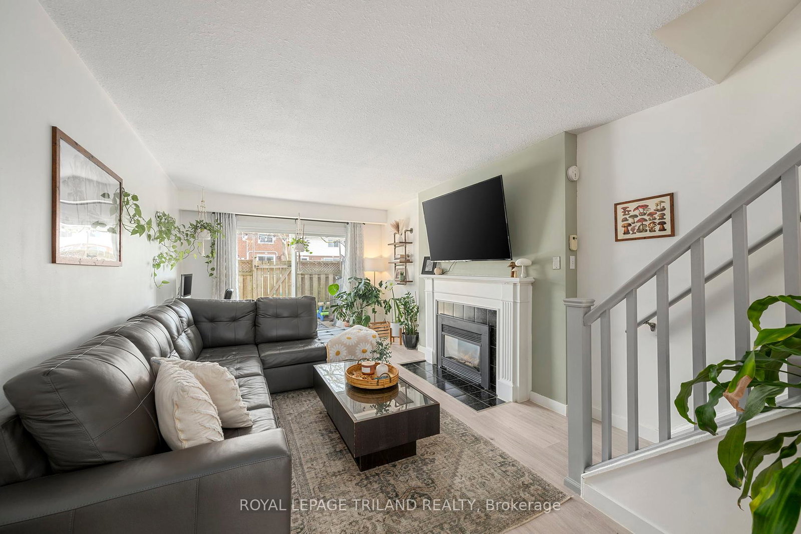 61-arbour-glen-crescent-london-east-ontario-x12136719