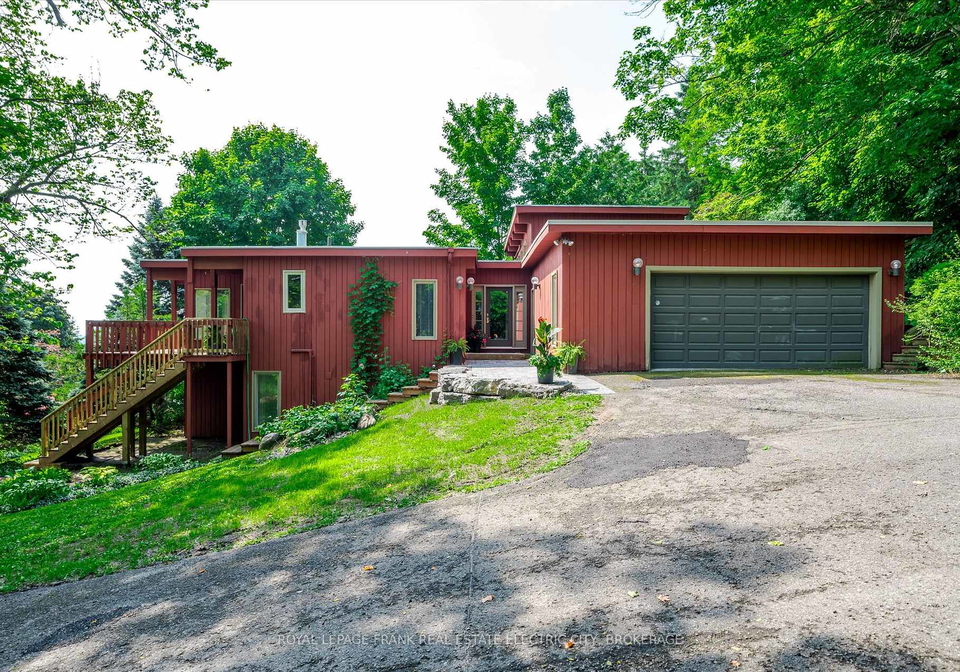 1-montague-court-peterborough-west-ontario-x12136776