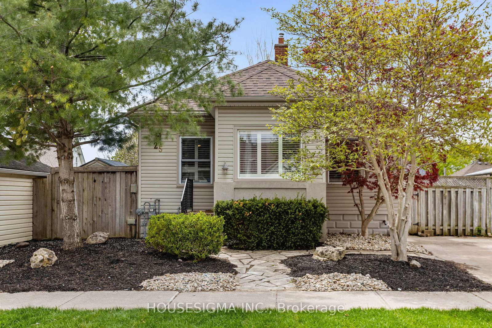 25-tennyson-street-london-east-ontario-x12137267