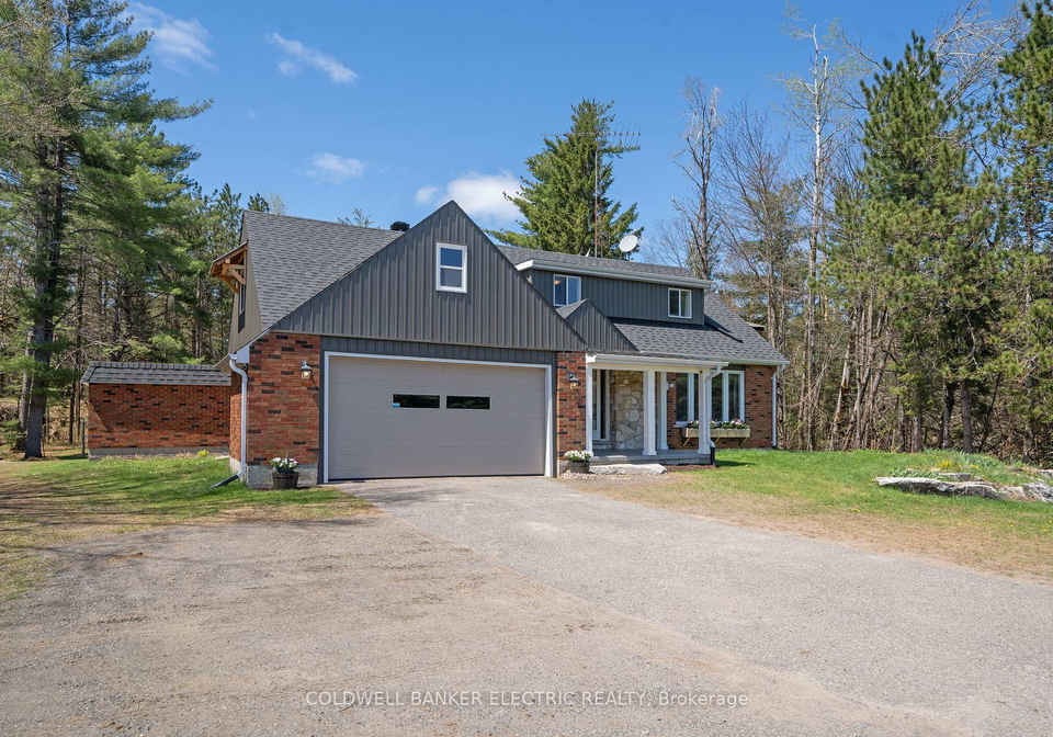 8290-highway-28-north-kawartha-ontario-x12137312