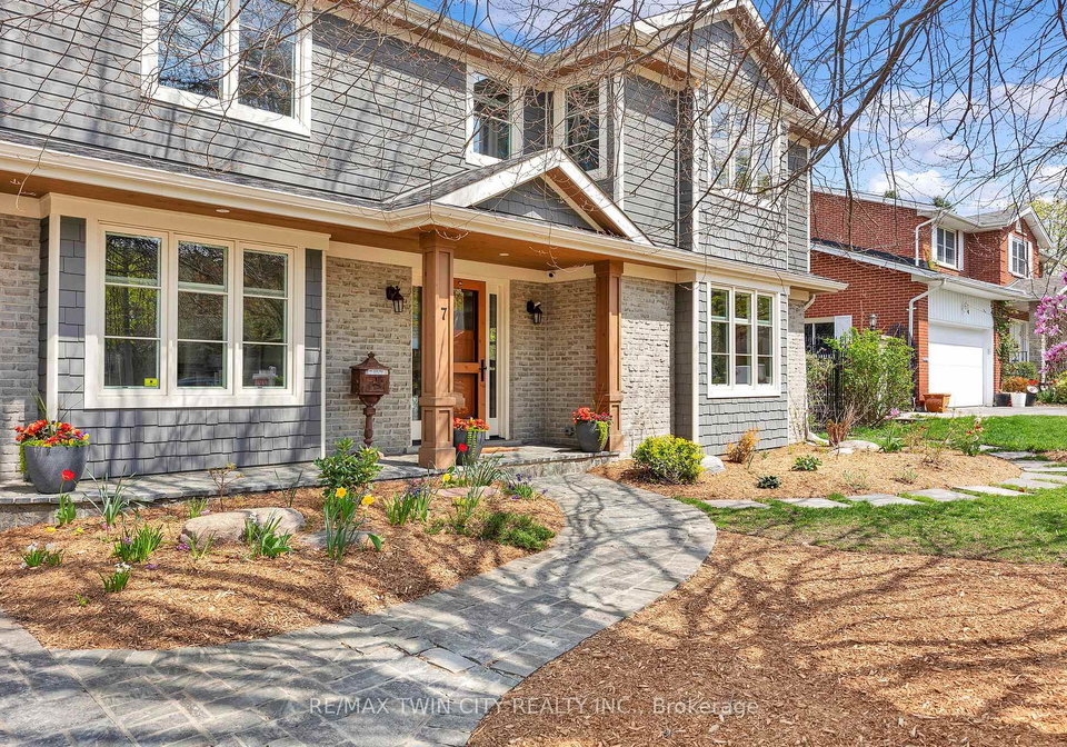 7-huntley-crescent-kitchener-ontario-x12137316