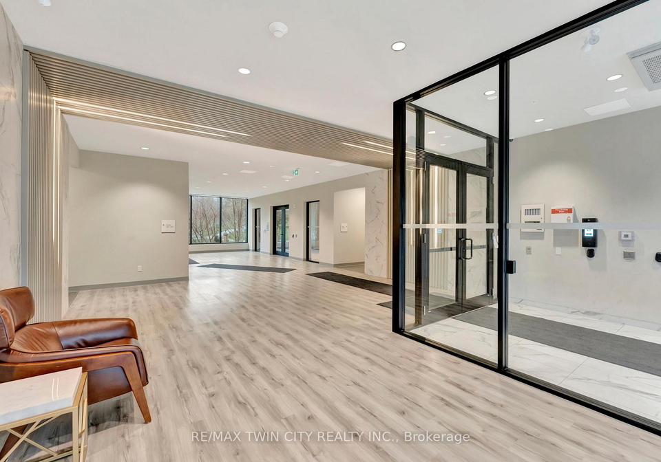107-roger-street-waterloo-ontario-x12137644
