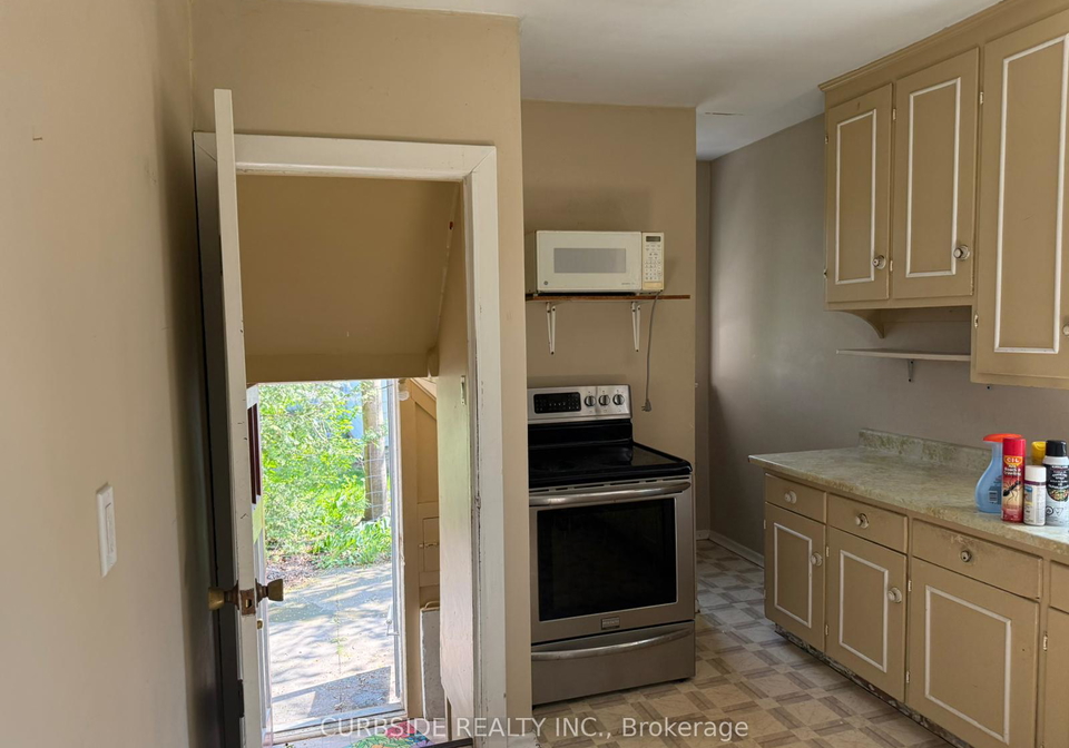 6145-franklin-avenue-niagara-falls-ontario-x12137888
