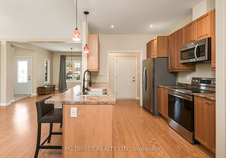 11-oakwood-heights-bracebridge-ontario-x12138071