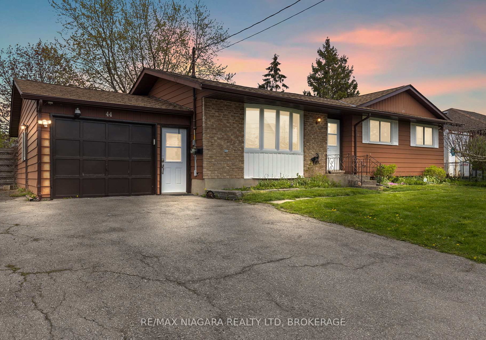 44-ferguson-avenue-fort-erie-ontario-x12138263
