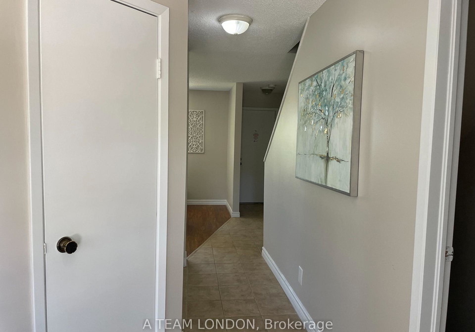 355-sandringham-crescent-london-south-ontario-x12138288